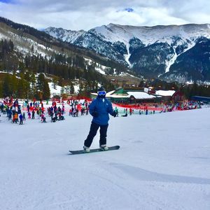 Meet your Posher, Logan